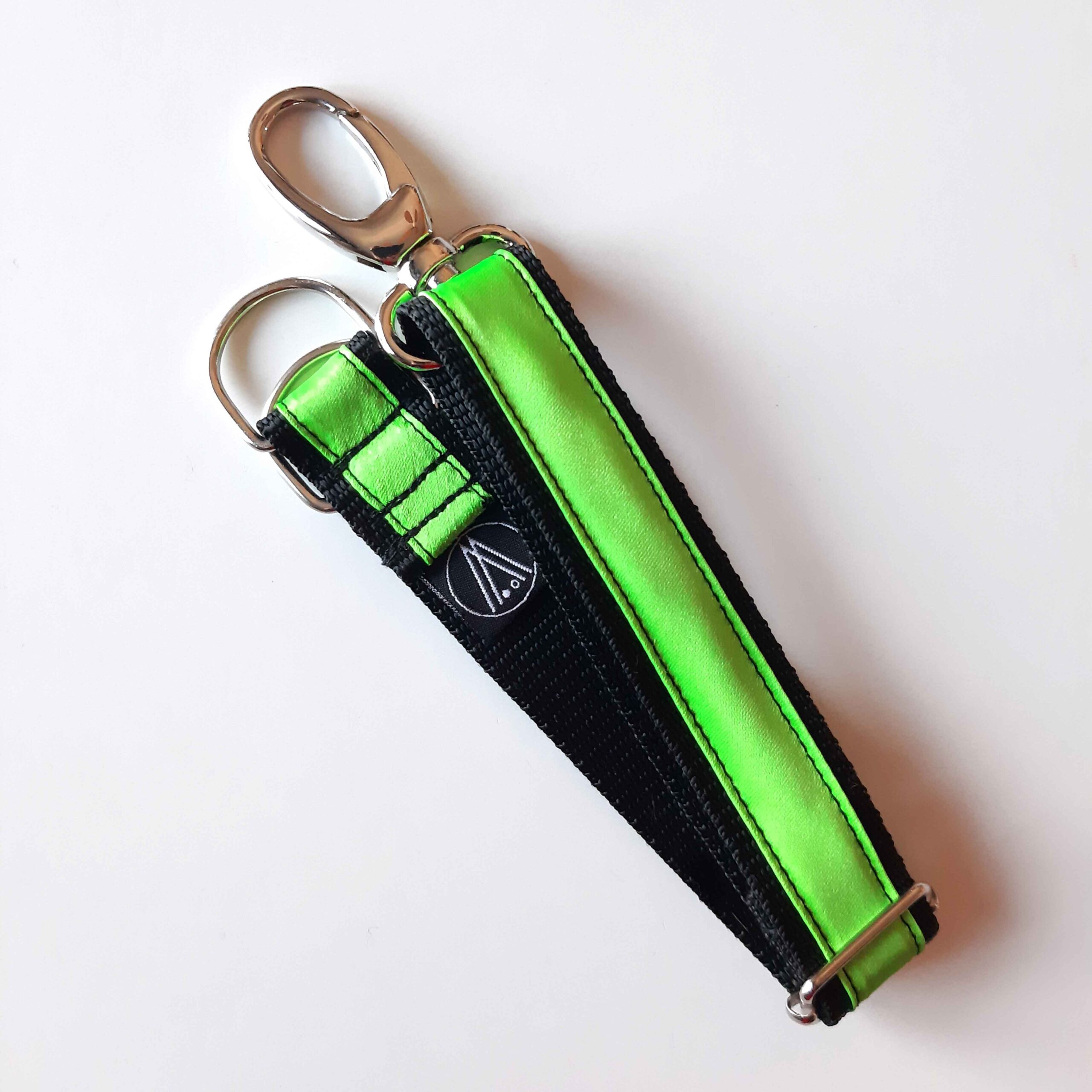 Collar-nylon-fluor-perro-mediano