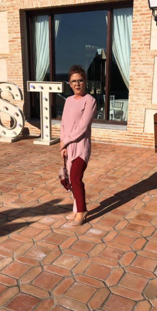blusa-asimetrica-rosa-invitada